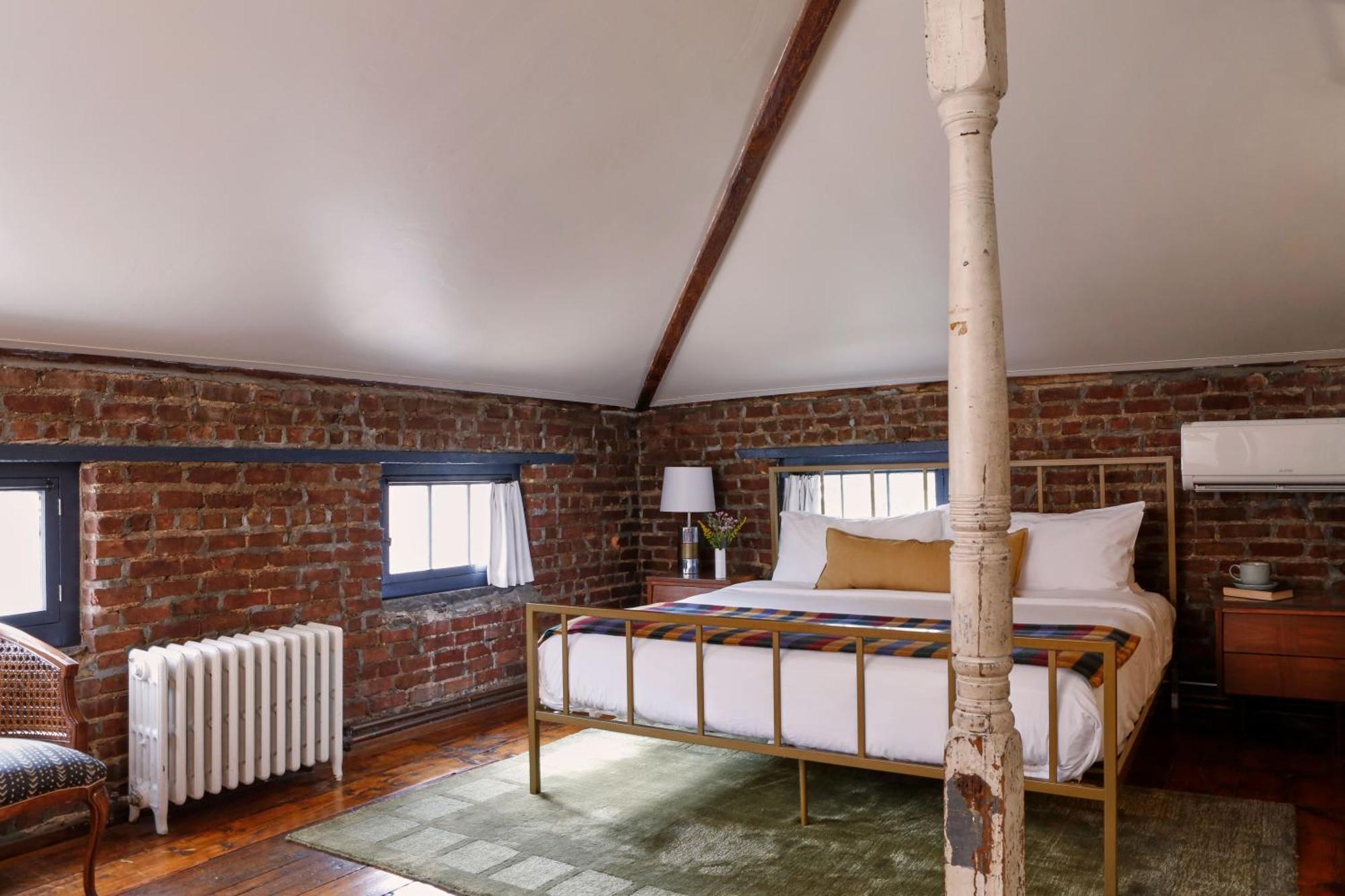 Kingston Carriage House Bed and Breakfast Eksteriør billede